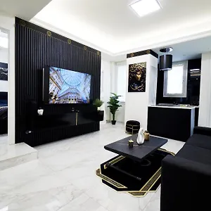 Appartamento Italian Fashion - Luxurious Marble City Center